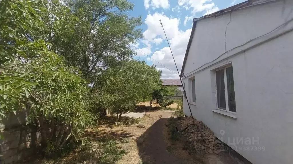 Дом в Крым, Сакский район, с. Вересаево ул. Луговая, 4 (56 м) - Фото 1
