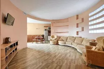 1-к кв. Санкт-Петербург 13-я Васильевского острова линия, 42 (80.0 м) - Фото 1