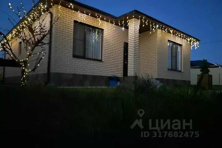 Дом в Краснодарский край, Апшеронск Березовая ул., 46 (105 м) - Фото 0