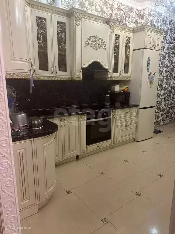 Продаётся 2-к квартира, 80 м - Фото 0