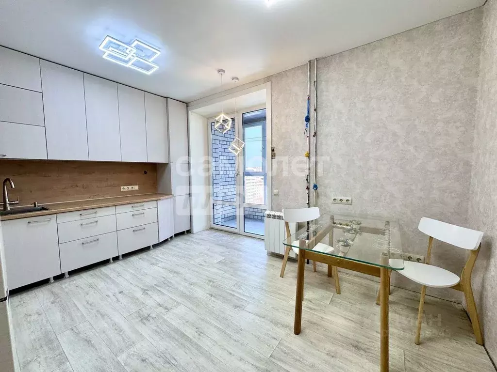 2-к кв. Алтайский край, Барнаул ул. 65 лет Победы, 22 (47.9 м) - Фото 1