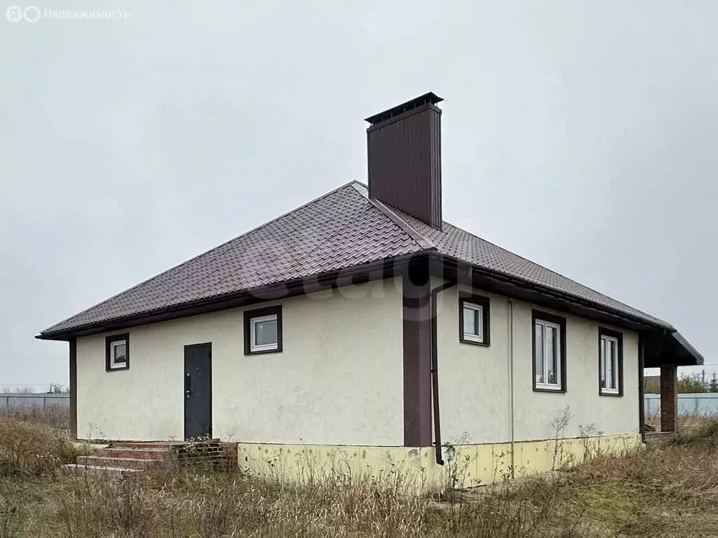 Дом в посёлок Комсомольский, Рябиновая улица (99 м) - Фото 1
