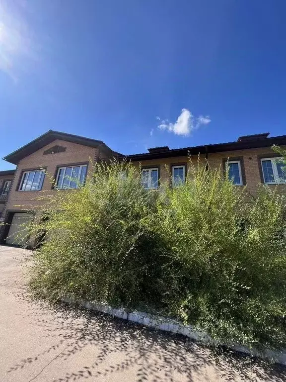 Таунхаус в Бурятия, Улан-Удэ Тепловик мкр, ул. Тепловая, 104А/3 (119 ... - Фото 1