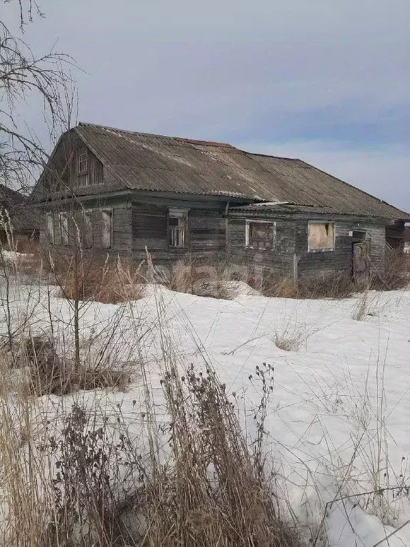 Дом в Вологодская область, Сокольский муниципальный округ, д. ... - Фото 1