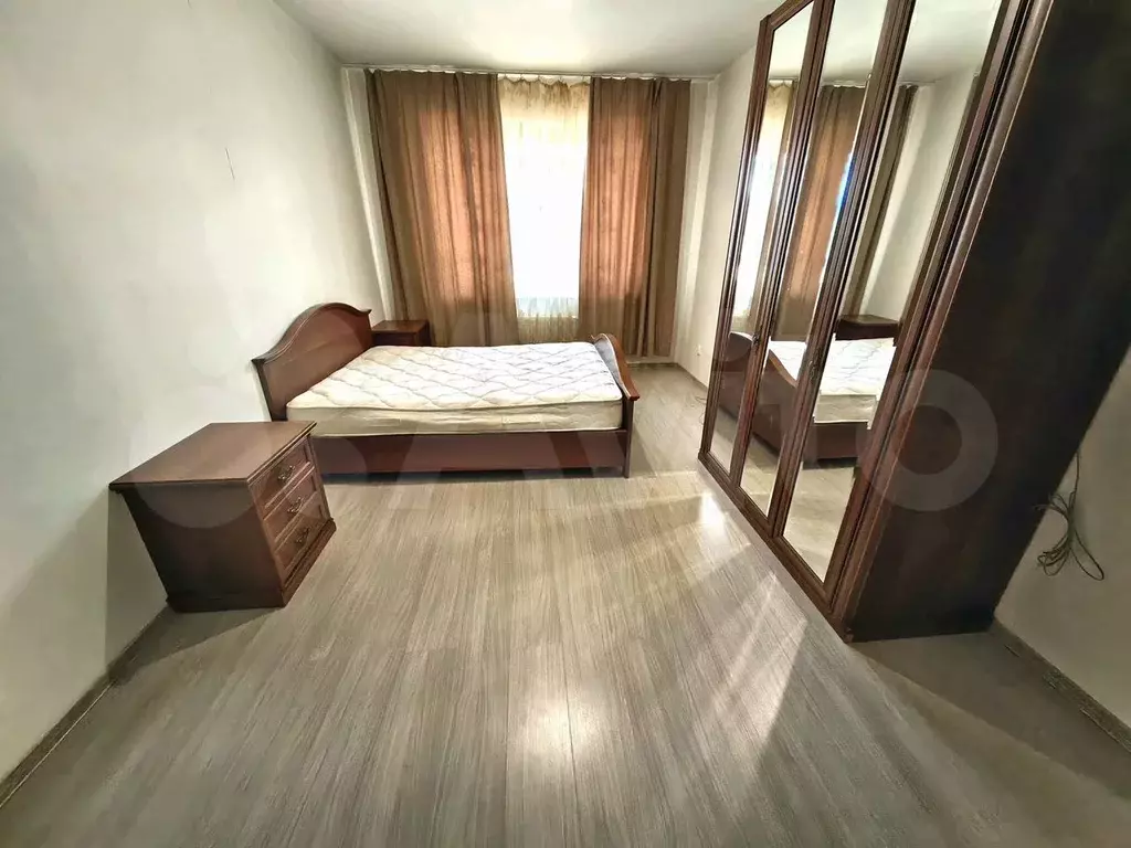 1-к. квартира, 35 м, 4/4 эт. - Фото 0