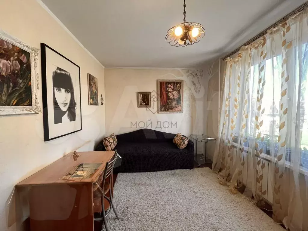 Комната 14 м в 3-к., 4/12 эт. - Фото 0
