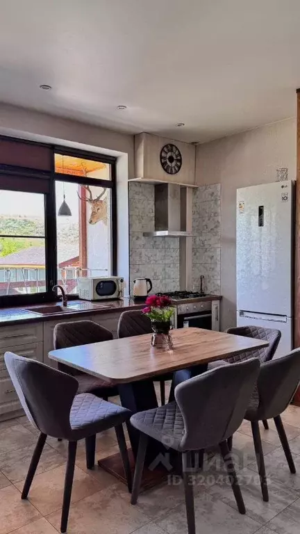 Дом в Ставропольский край, Изобильненский муниципальный округ, с. ... - Фото 2