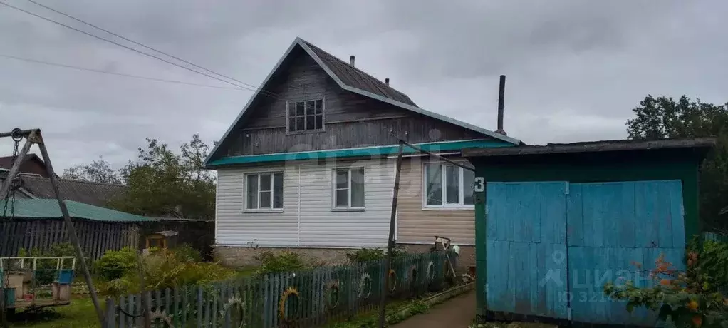 Дом в Псковская область, Порхов пер. 2-й Володарского, 3 (80 м) - Фото 1