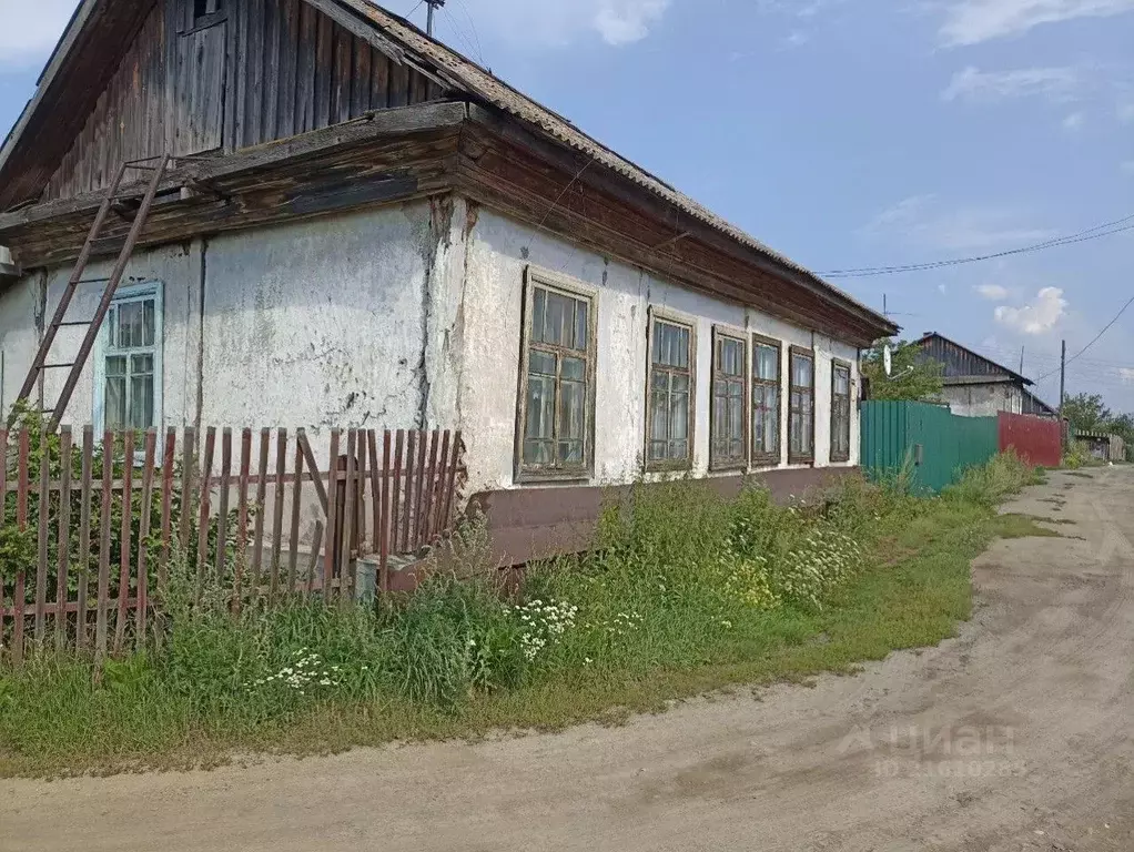 Дом в Свердловская область, Белоярский пгт ул. Халтурина, 3 (40 м) - Фото 1