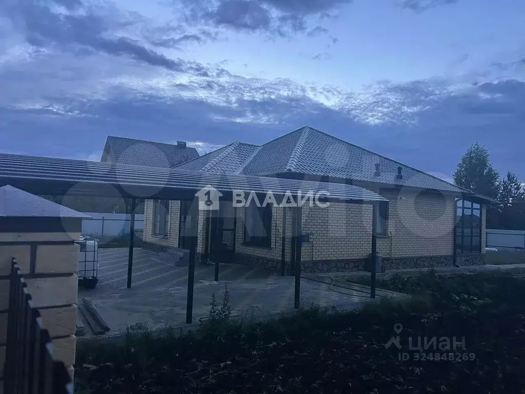 Дом в Белгородская область, Белгородский район, Беломестненское с/пос, ... - Фото 1