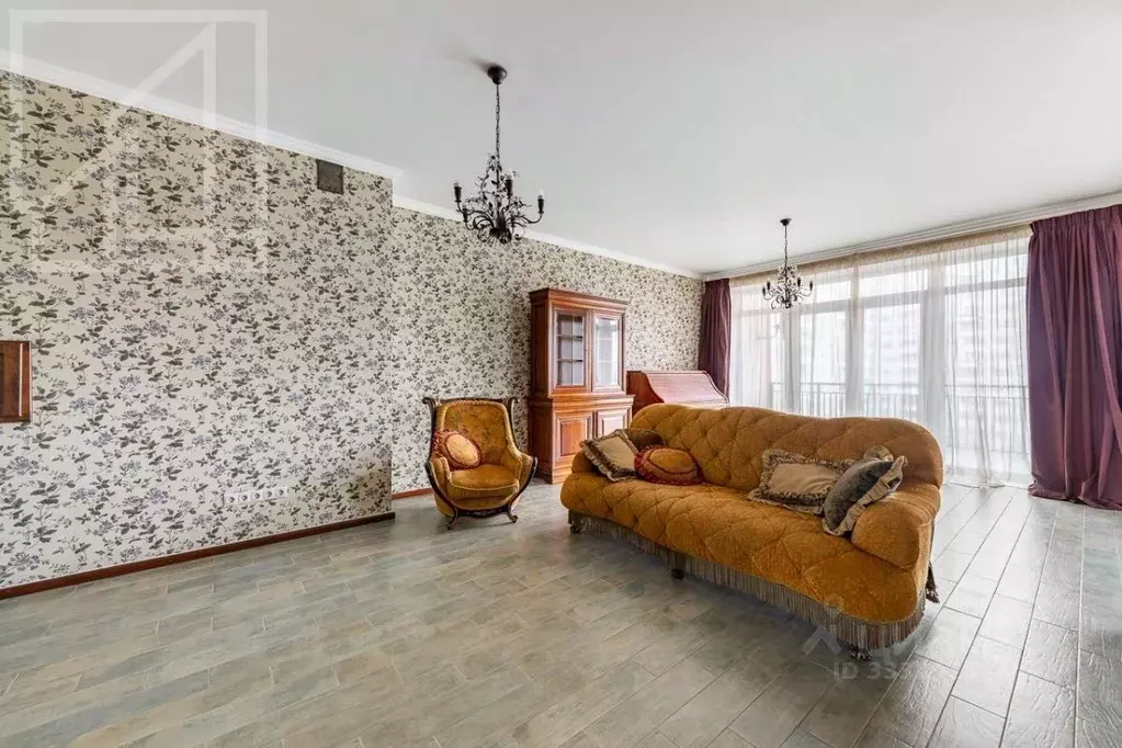 5-к кв. Москва ул. Коштоянца, 6К1 (200.0 м) - Фото 2