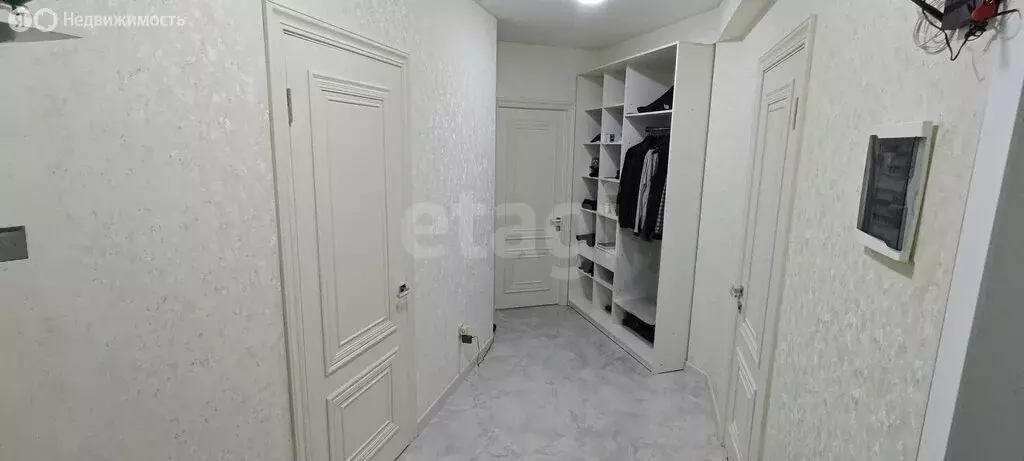 3-комнатная квартира: Махачкала, улица Хаджи Булача, 26А (86 м) - Фото 2