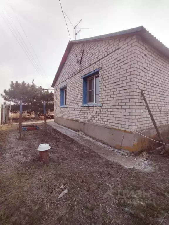 Дом в Волгоградская область, Среднеахтубинский район, Фрунзенское ... - Фото 1