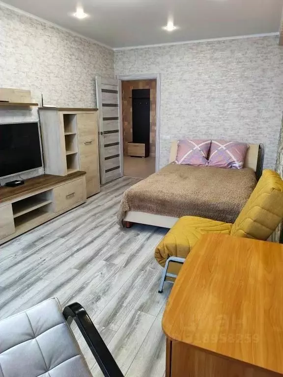1-к кв. Орловская область, Ливны ул. Дружбы Народов, 159 (42.0 м) - Фото 1