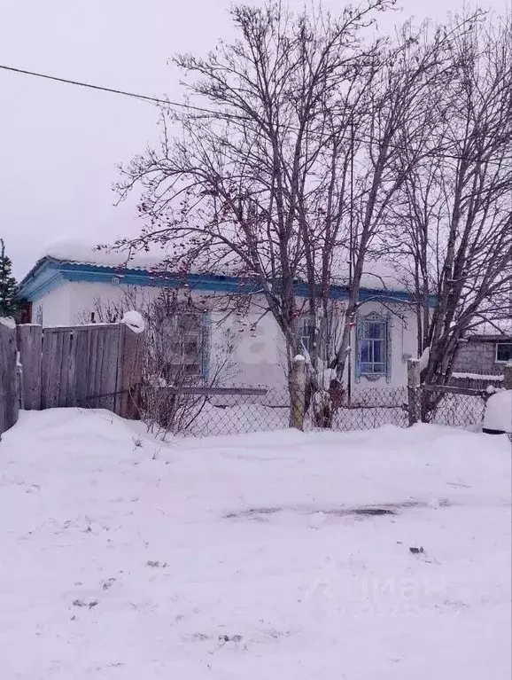 Дом в Алтайский край, Бийский район, с. Сростки Луговая ул., 10 (54 м) - Фото 1