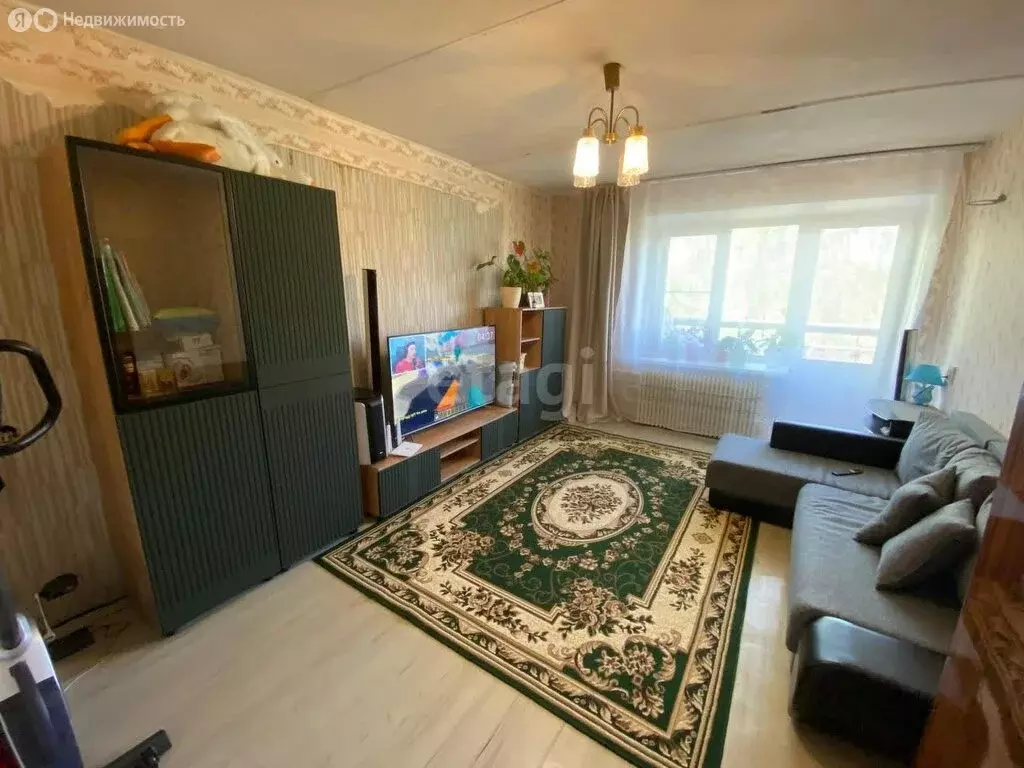 3-комнатная квартира: Обнинск, улица Энгельса, 11 (62.7 м) - Фото 0