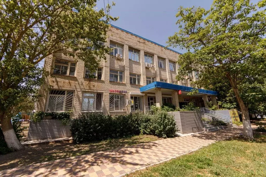 Помещение свободного назначения в Ставропольский край, с. Новоселицкое ... - Фото 1
