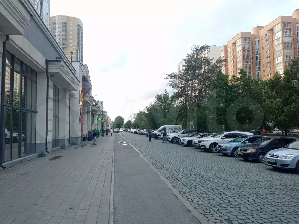 1-к. квартира, 46 м, 17/25 эт. - Фото 1