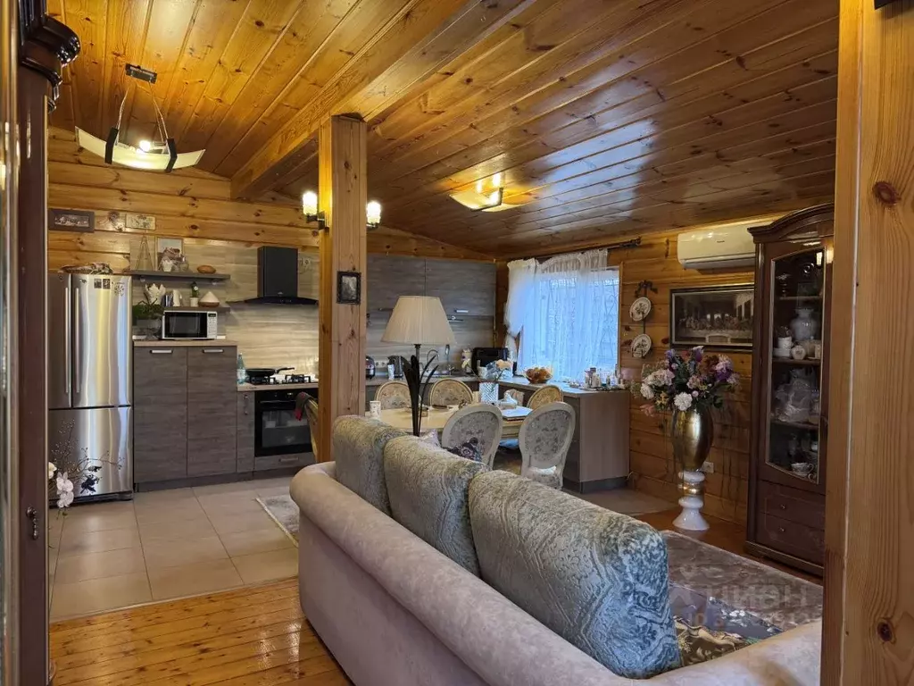 Коттедж в Свердловская область, Верхняя Пышма городской округ, пос. ... - Фото 1