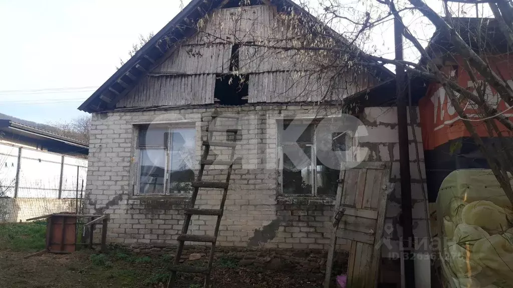 Дом в Краснодарский край, Горячий Ключ муниципальный округ, с. ... - Фото 1