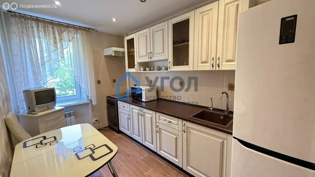3-комнатная квартира: Самара, проспект Ленина, 3 (65.3 м) - Фото 1