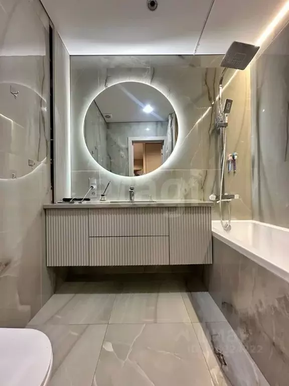 2-к кв. Бурятия, Улан-Удэ 140Б мкр, 4 (82.0 м) - Фото 1