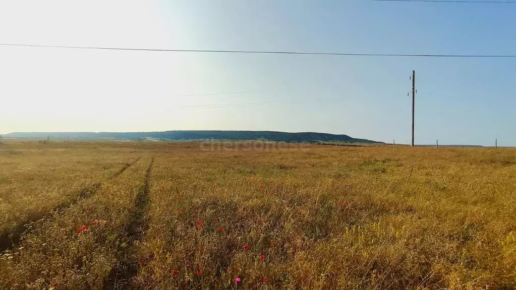 Участок в Крым, Бахчисарайский район, Железнодорожненское с/пос, пос. ... - Фото 1