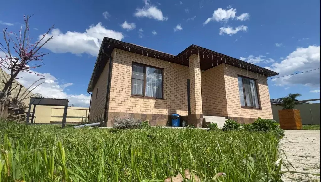 Дом в Краснодарский край, Апшеронск Березовая ул., 46 (96 м) - Фото 1