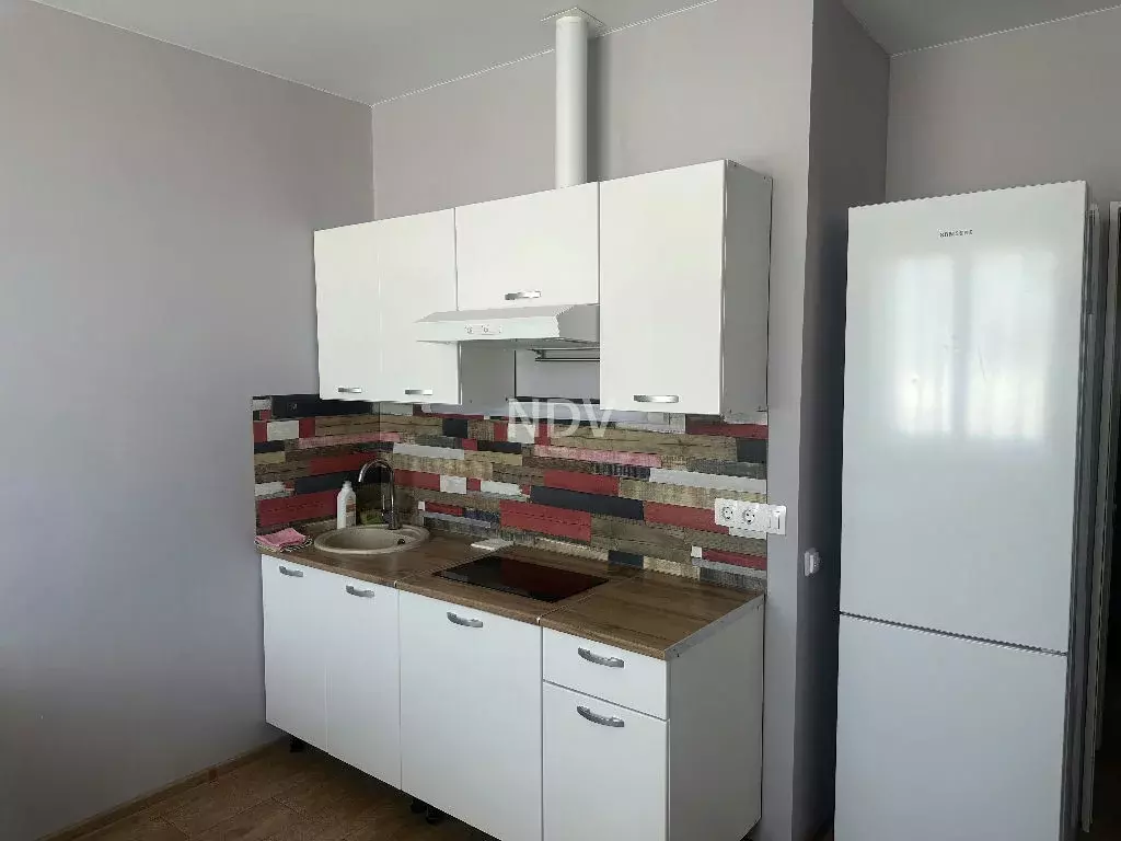 Продается 1-комнатная квартира - Фото 1