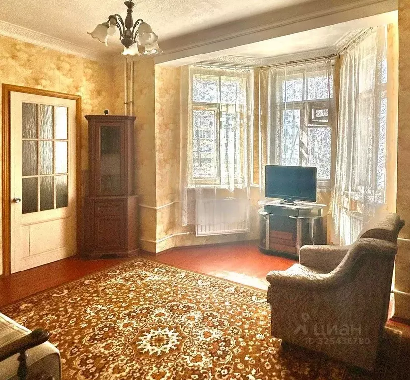 3-к кв. Санкт-Петербург пос. Металлострой, Садовая ул., 13 (47.6 м) - Фото 0