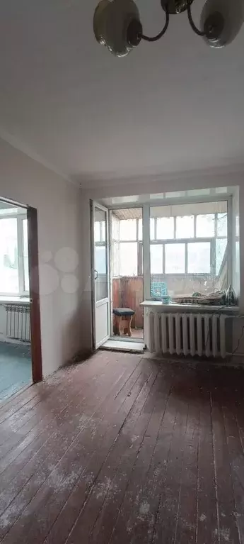 Комната 27,7 м в 4-к., 3/3 эт. - Фото 0