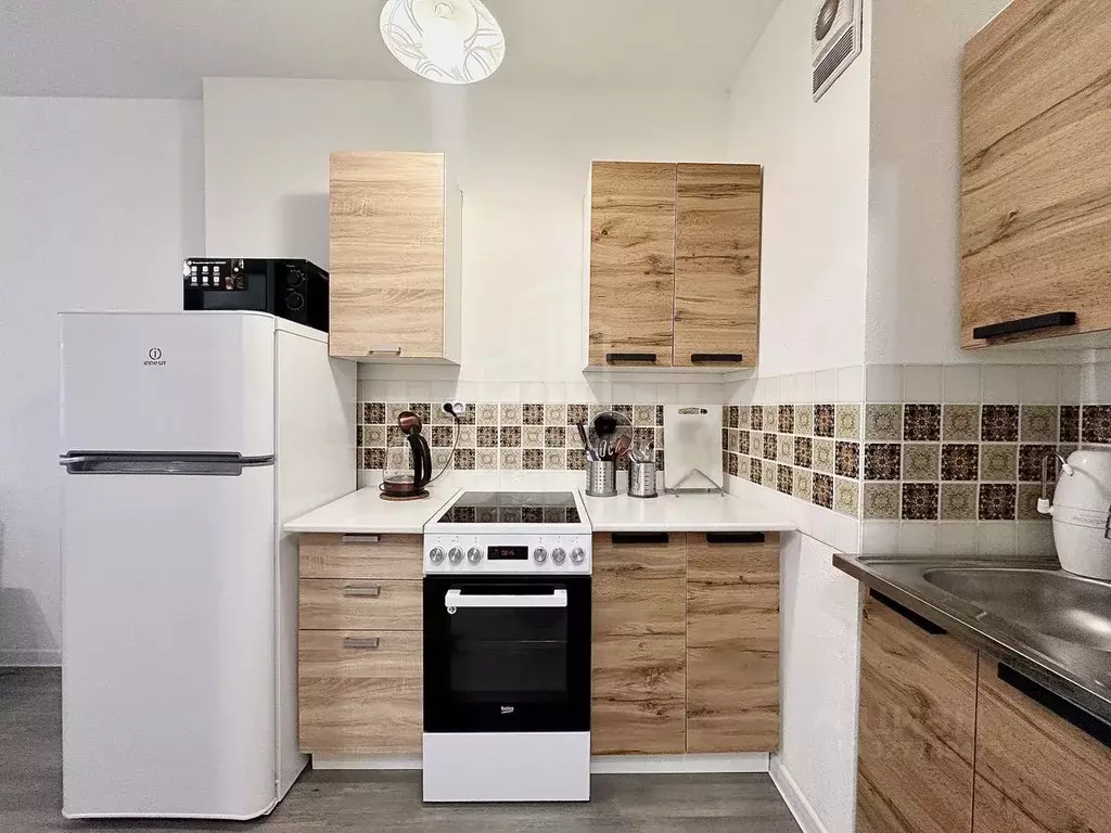 Студия Ленинградская область, Мурино Всеволожский район, ул. Шоссе в ... - Фото 1