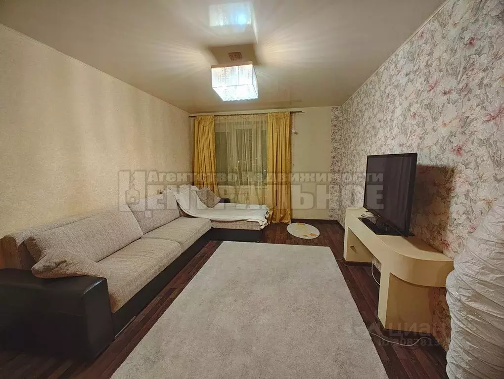 1-к кв. Смоленская область, Смоленск ул. Гарабурды, 25а (40.0 м) - Фото 0