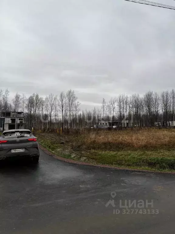 Участок в Санкт-Петербург, Санкт-Петербург, Павловск Павлов Скай кп, ... - Фото 1