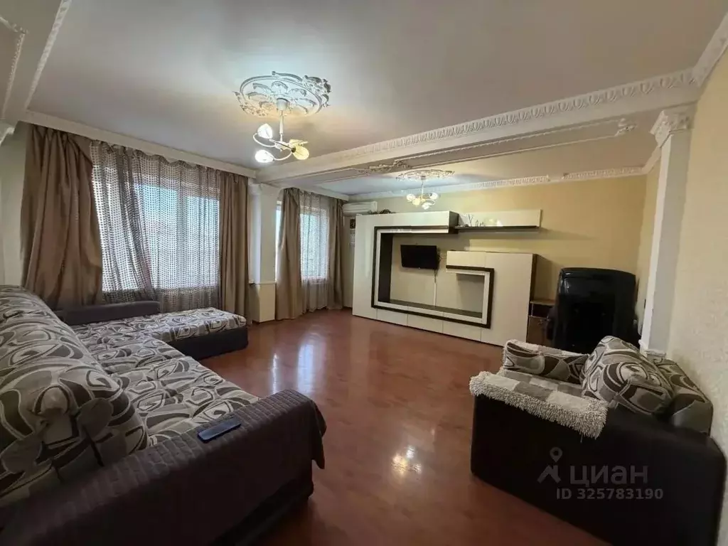 3-к кв. Красноярский край, Красноярск ул. Щорса, 76 (72.0 м) - Фото 1