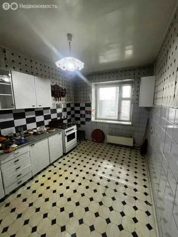 1-комнатная квартира: Абакан, улица Пушкина, 56Б (67 м) - Фото 1