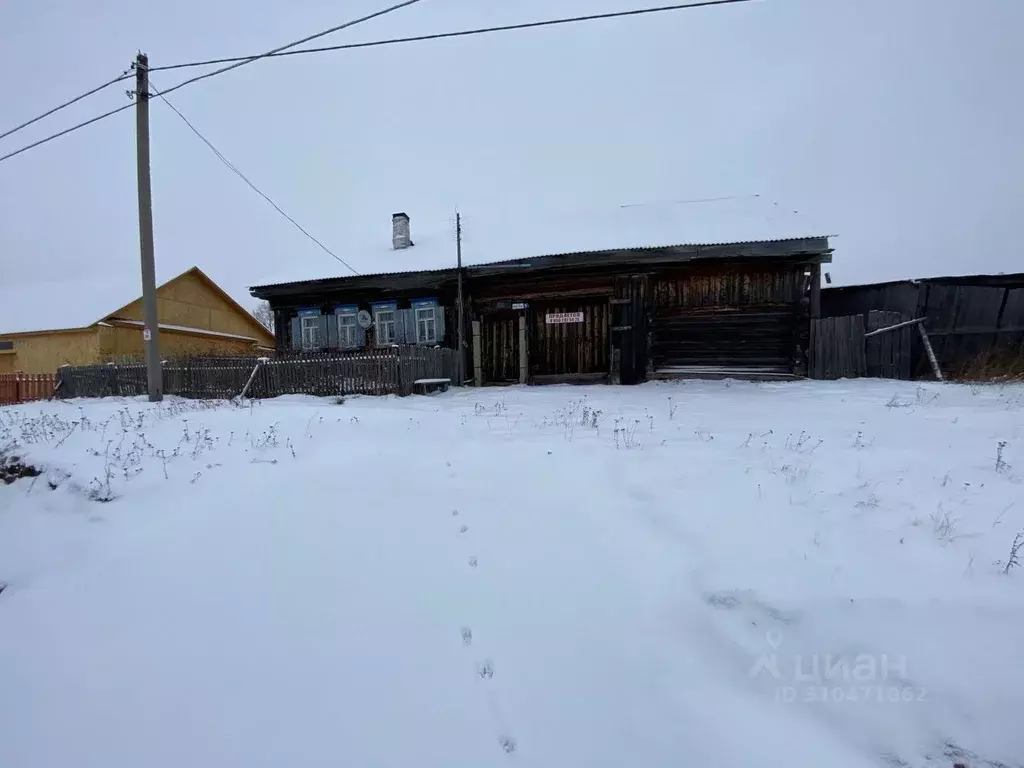 Дом в Свердловская область, Шалинский городской округ, с. Сылва ул. ... - Фото 0