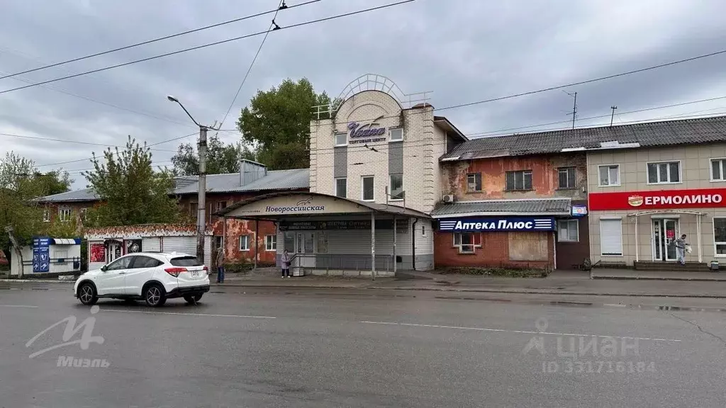 Торговая площадь в Алтайский край, Барнаул ул. Юрина, 137А (273 м) - Фото 1