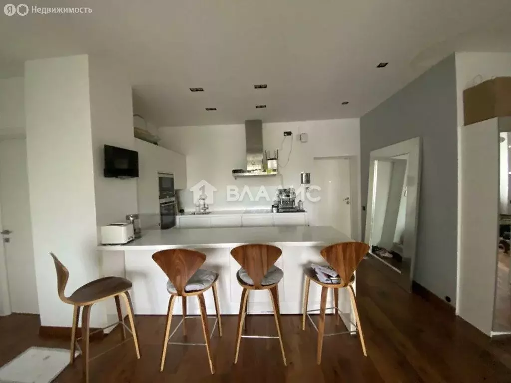 3-комнатная квартира: Москва, Истринская улица, 8к3 (79.2 м) - Фото 2