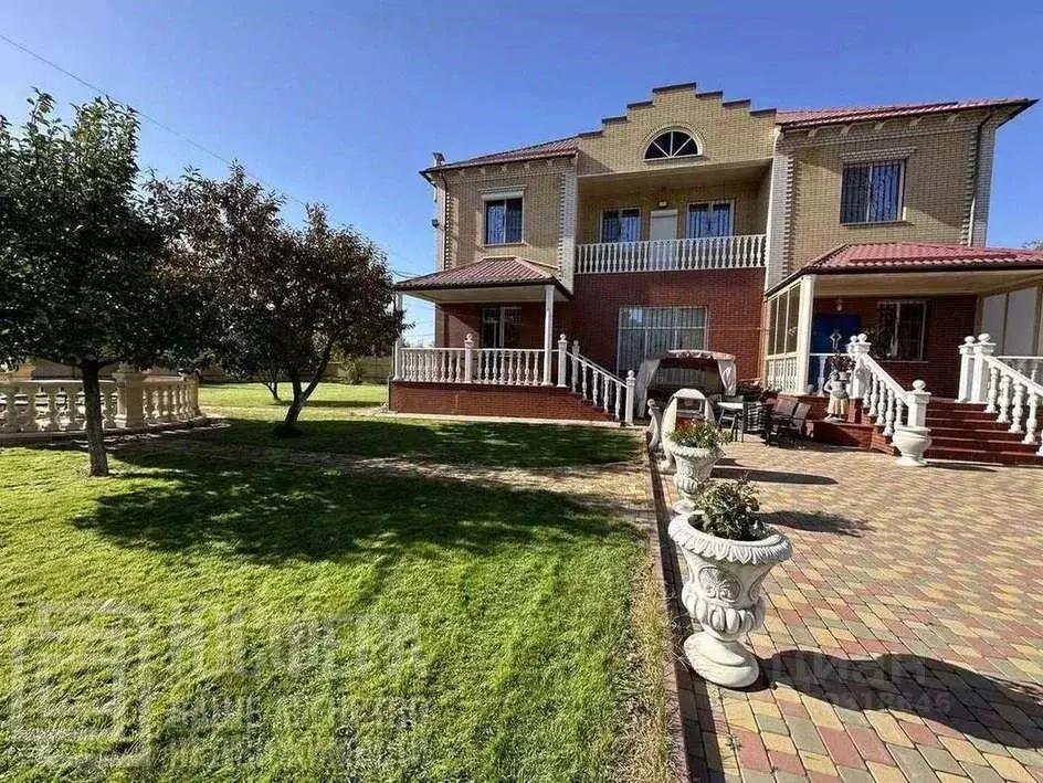 Дом в Волгоградская область, Волгоград Ингульская ул., 7 (342 м) - Фото 2