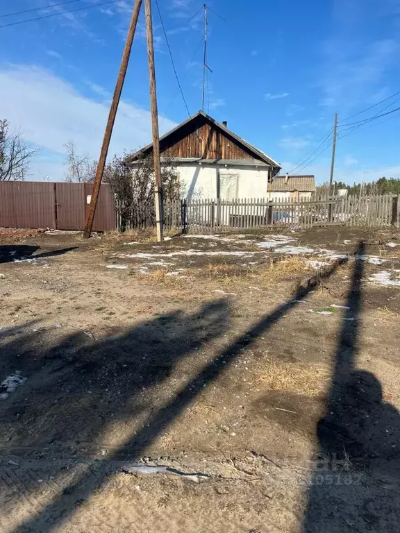 Дом в Омская область, Омский район, с. Розовка ул. Чапаева (41 м) - Фото 1