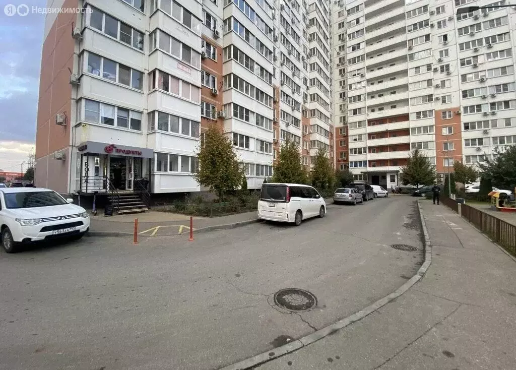 Торговая площадь (83.5 м) - Фото 1