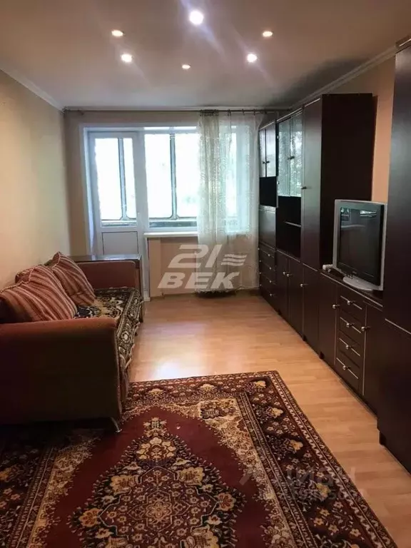 2-к кв. Курская область, Курск Межевая ул., 5 (42.5 м) - Фото 0