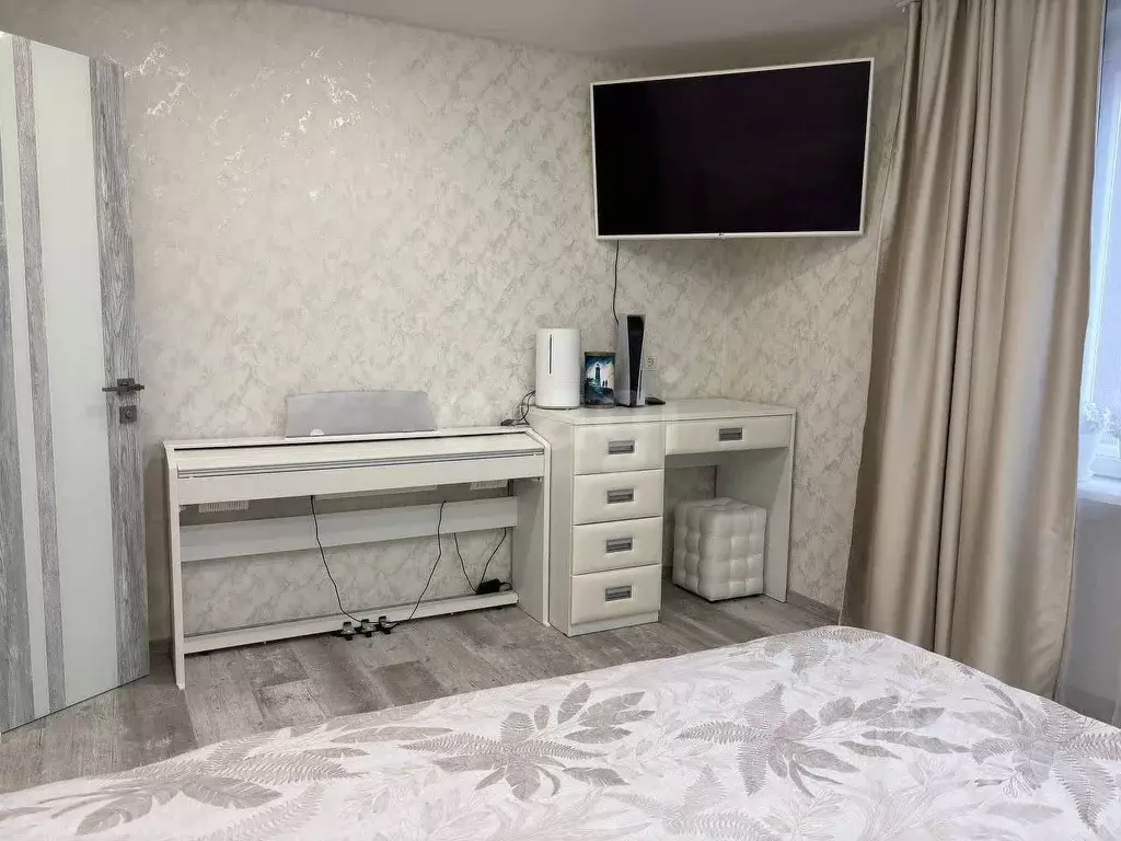 2-к кв. Ямало-Ненецкий АО, Новый Уренгой Юбилейный мкр, 2/7 (55.9 м) - Фото 1