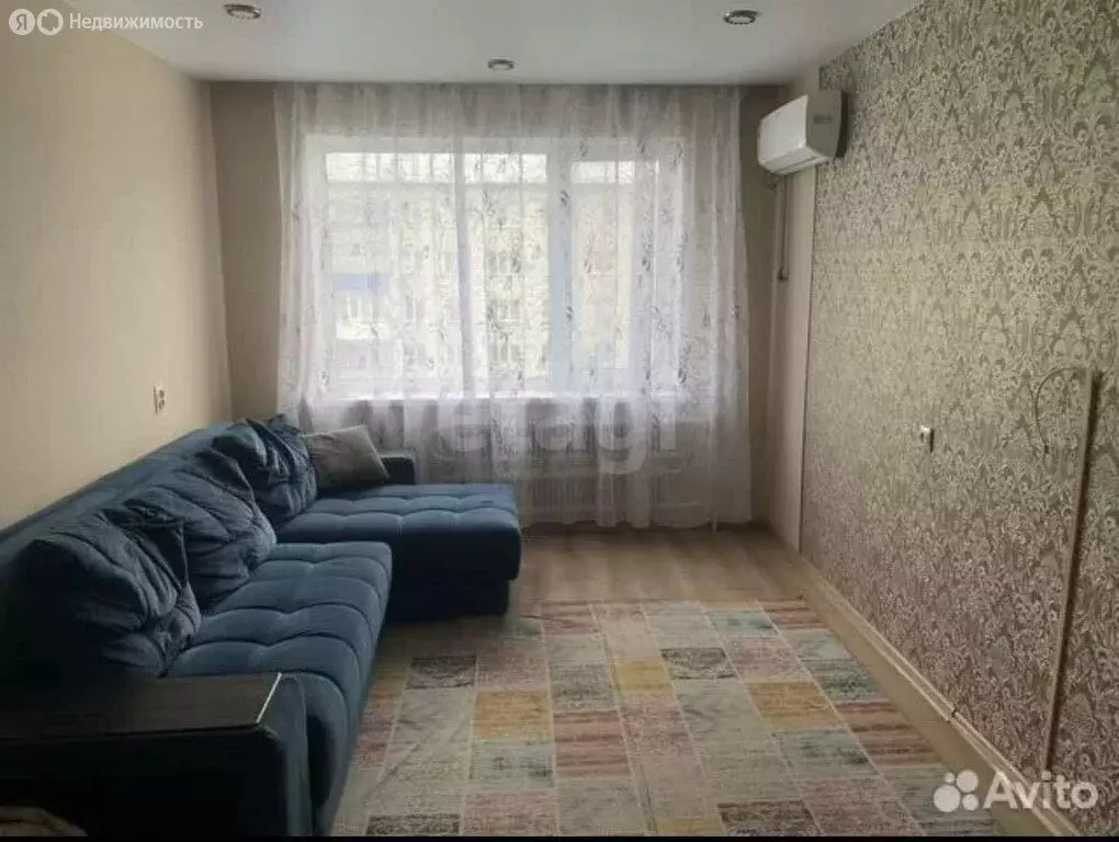 2-комнатная квартира: Курган, жилой район Заозёрный, 1-й микрорайон, 8 ... - Фото 0