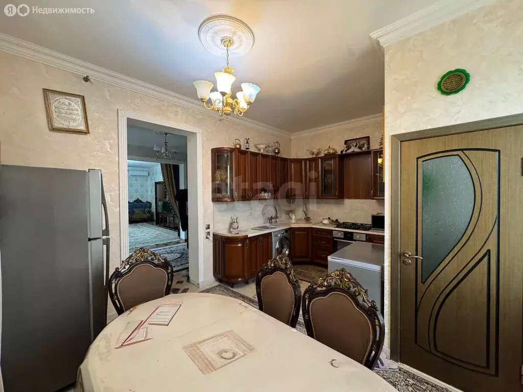 Дом в посёлок городского типа Ленинкент, 14-й Пейзажный проезд (242 м) - Фото 2