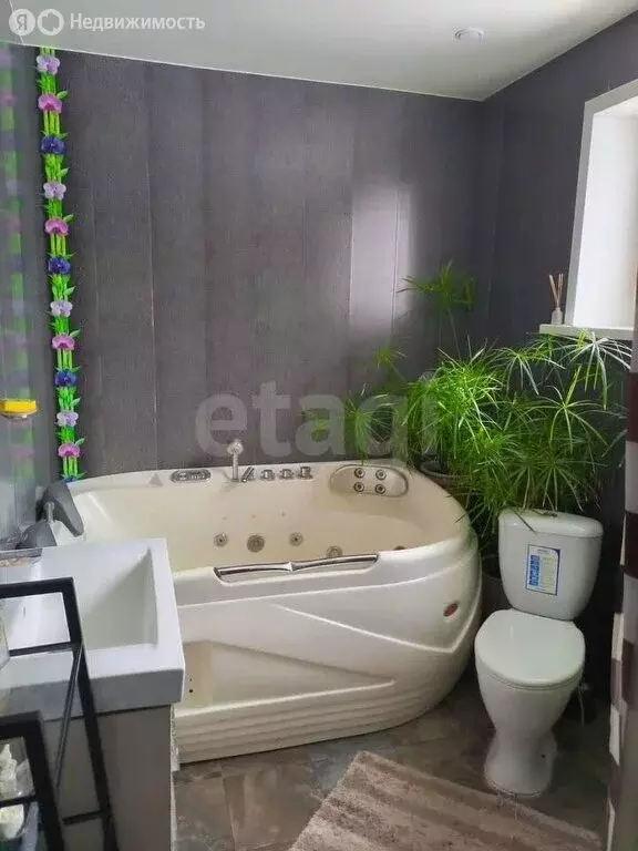 Дом в село Санниково, микрорайон Мирный (170 м) - Фото 2