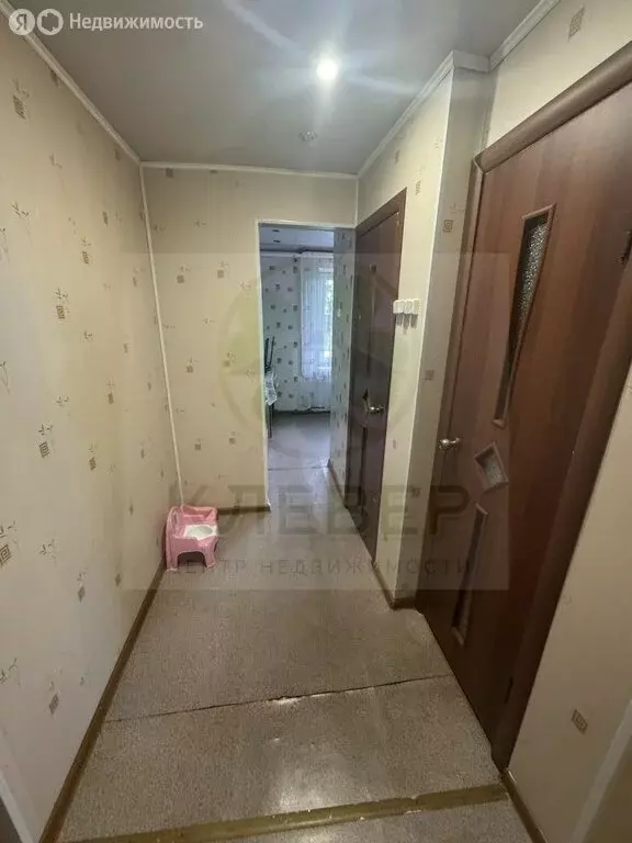 3-комнатная квартира: Кушнаренково, Октябрьская улица, 75 (59 м) - Фото 2