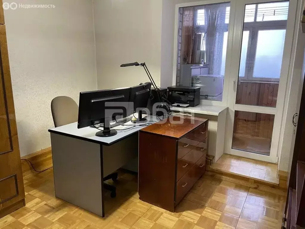 4-комнатная квартира: Кострома, улица Войкова, 29А (118 м) - Фото 1