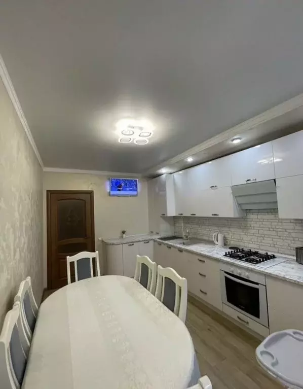 Продаётся 2-к квартира, 60 м - Фото 0